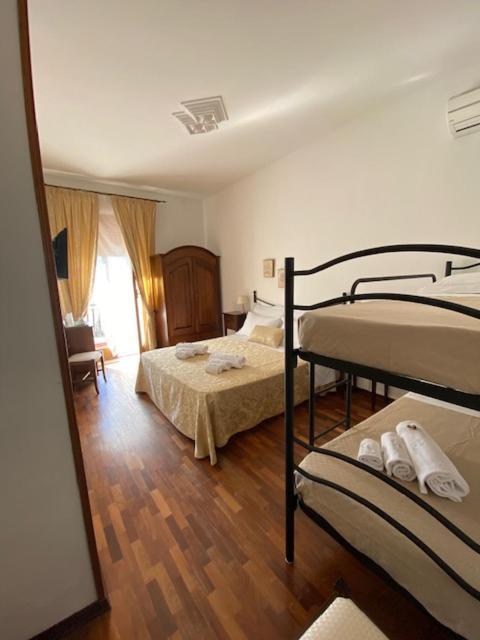 San Pietro Bed and Breakfast Noto Exteriör bild