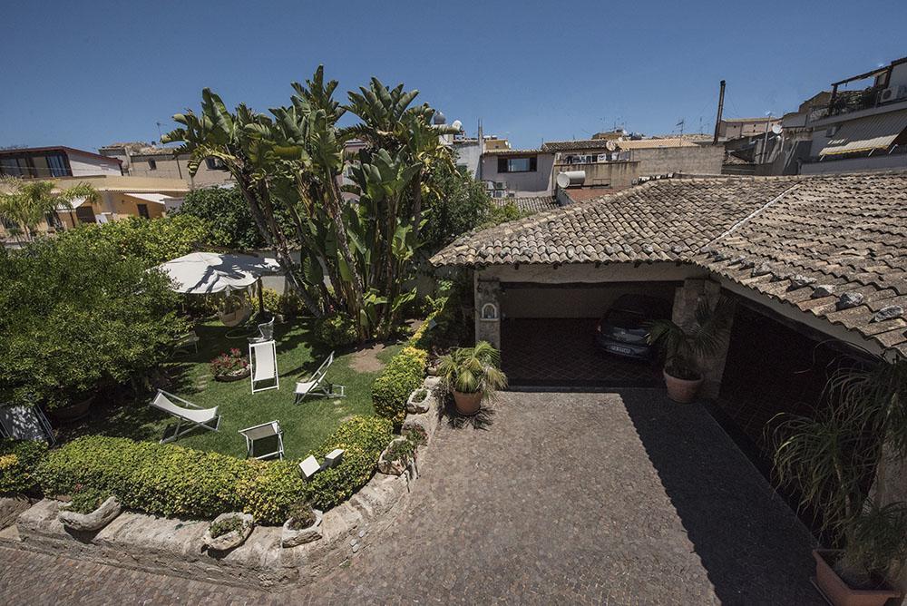 San Pietro Bed and Breakfast Noto Exteriör bild